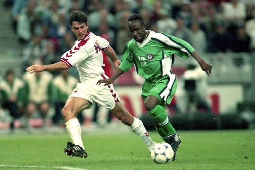 Tijani Babangida, în meciul cu Danemarca (1-4) de la CM 1998 / Foto: Imago