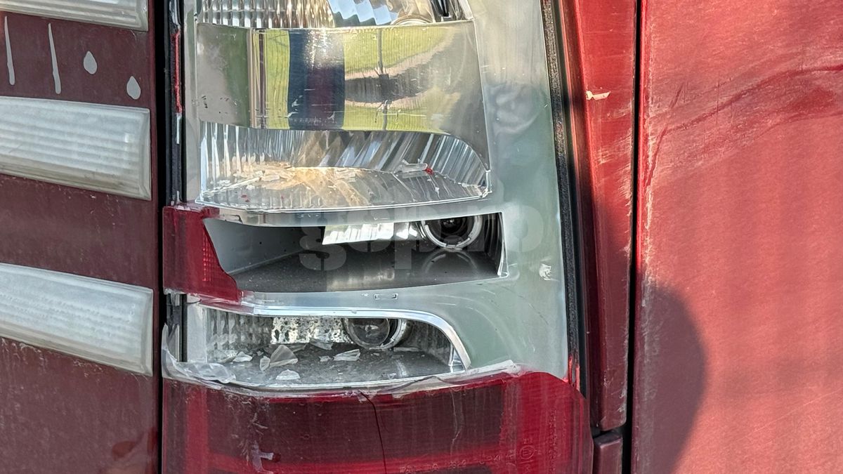 Universitatea Craiova - CFR Cluj a început din parcare! Autocarele celor două formații s-au „șters” ușor