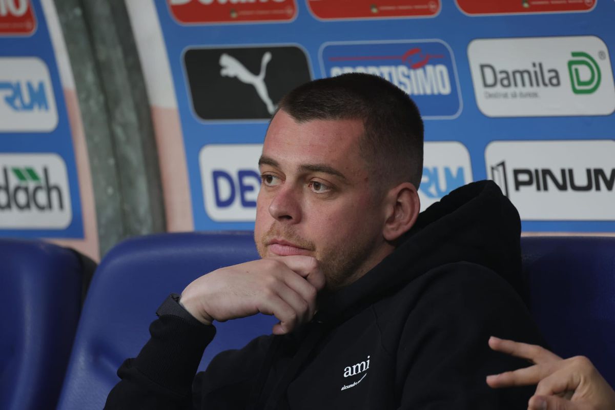 Universitatea Craiova - CFR Cluj // Luis Paradela, Alex Cicâldău și Alexandru Ișfan, înainte de partidă