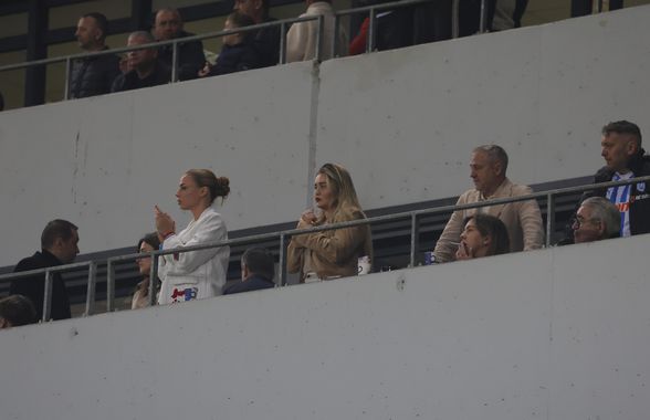 Ce nu s-a văzut la TV în Universitatea Craiova - CFR Cluj » Cum s-au manifestat Rotaru, Rădoi și Dan Petrescu