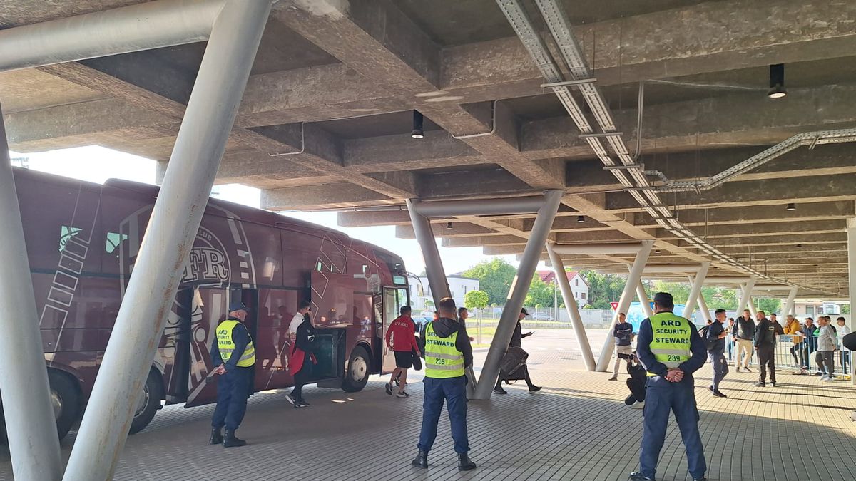 Înainte de Craiova - CFR, 10 mai 2025