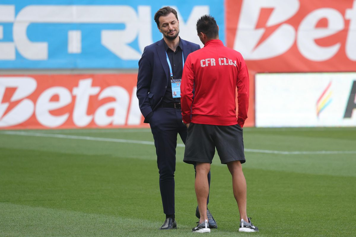 Înainte de Craiova - CFR, 10 mai 2025