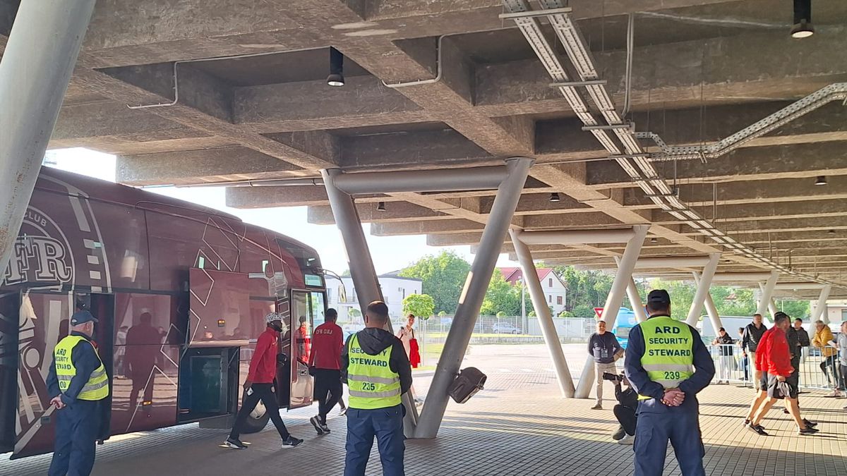 Înainte de Craiova - CFR, 10 mai 2025