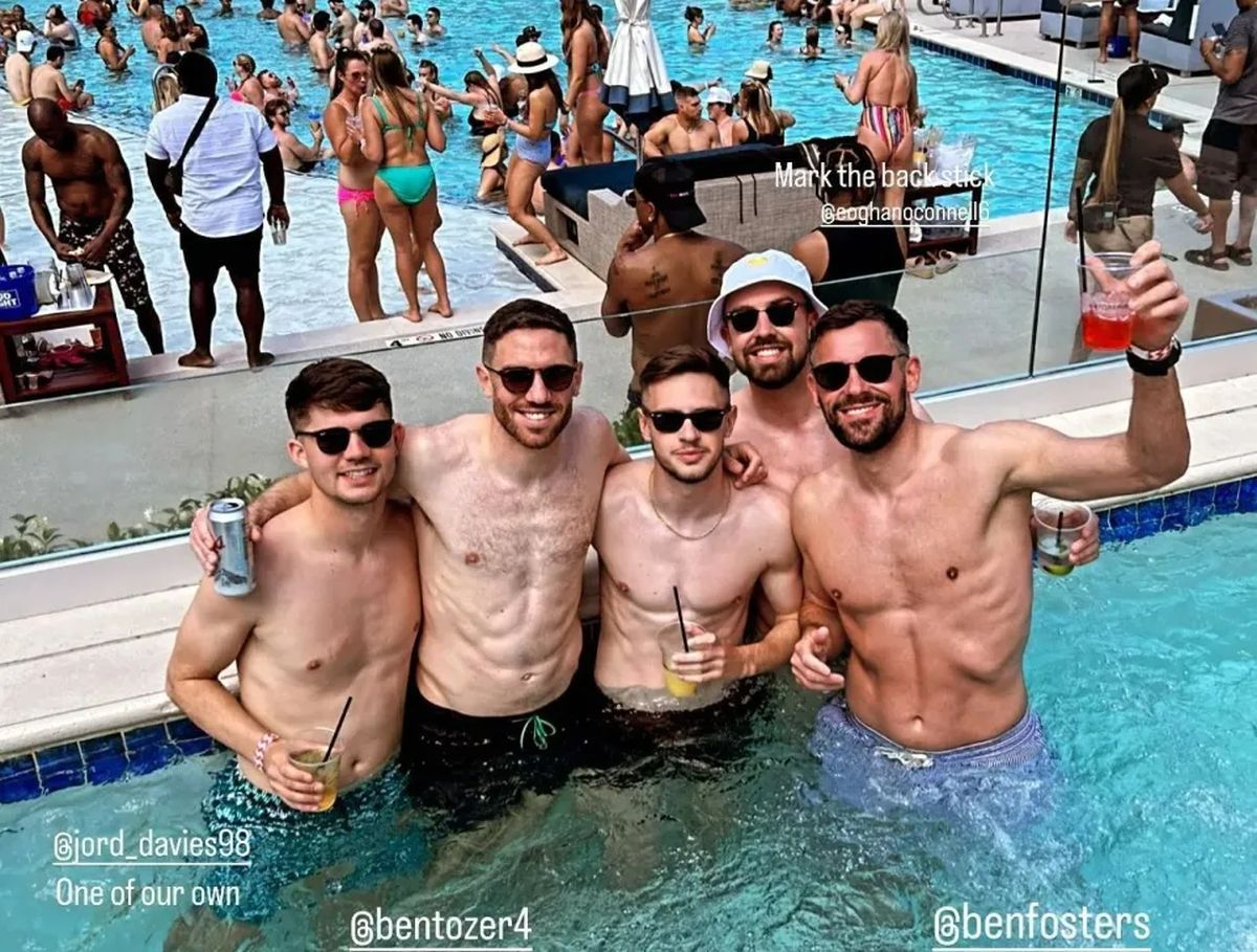 Au promovat și patronul le-a făcut cadou o escapadă în Las Vegas! Noapte de pomină