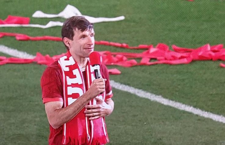 Sărbătoare la al 34-lea titlu câștigat de Bayern, cu Thomas Muller eroul serii de pe Allianz Arena