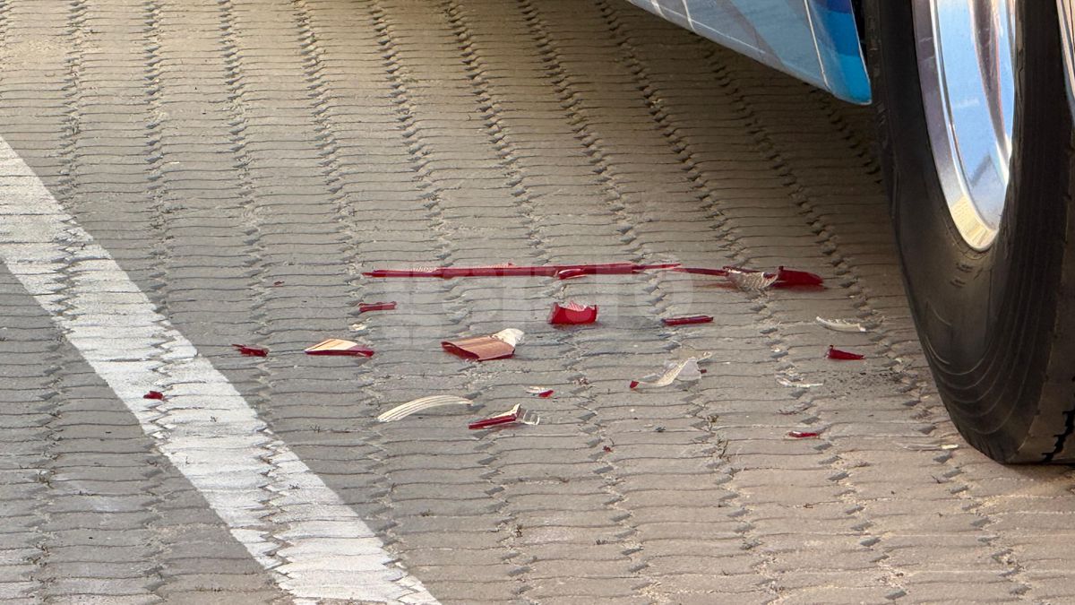 Universitatea Craiova - CFR Cluj a început din parcare! Autocarele celor două formații s-au „șters” ușor