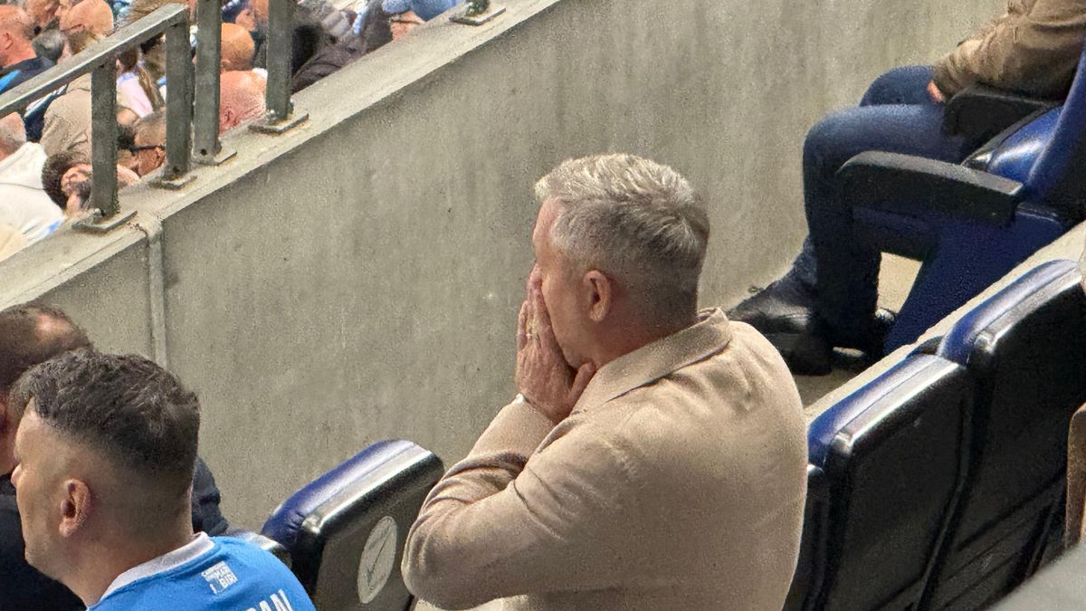 Ce nu s-a văzut la TV în Universitatea Craiova - CFR Cluj » Cum s-au manifestat Rotaru, Rădoi și Dan Petrescu