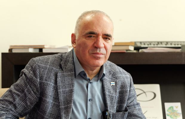 Soluția neașteptată prin care Garry Kasparov ar opri mașinăria de război a lui Vladimir Putin: „60% trece prin Nord”