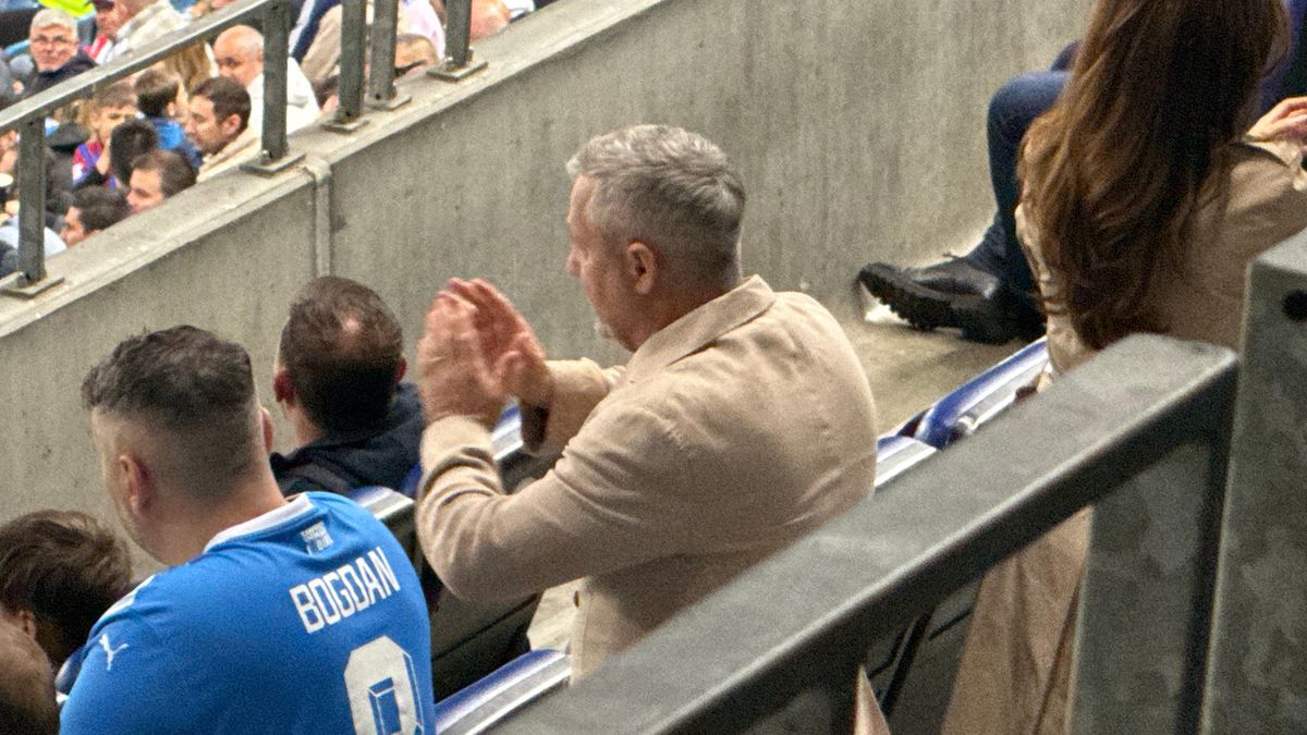 Ce nu s-a văzut la TV în Universitatea Craiova - CFR Cluj » Cum s-au manifestat Rotaru, Rădoi și Dan Petrescu