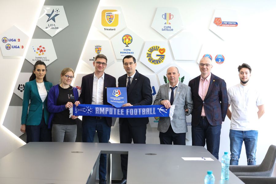 FCSB a înființat o nouă echipă pentru jucători cu membre amputate! GSP.RO a fost la primul antrenament: „FCSB e Steaua pentru noi!”