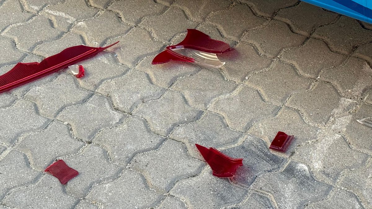 Autocarele s-au atins înainte de Universitatea Craiova - CFR Cluj