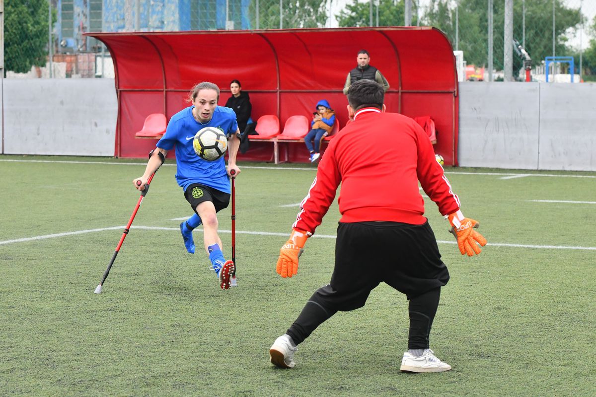 FCSB a înființat o nouă echipă pentru jucători cu membre amputate! GSP.RO a fost la primul antrenament: „FCSB e Steaua pentru noi!”