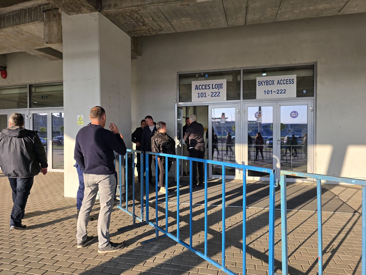 Înainte de Craiova - CFR, 10 mai 2025