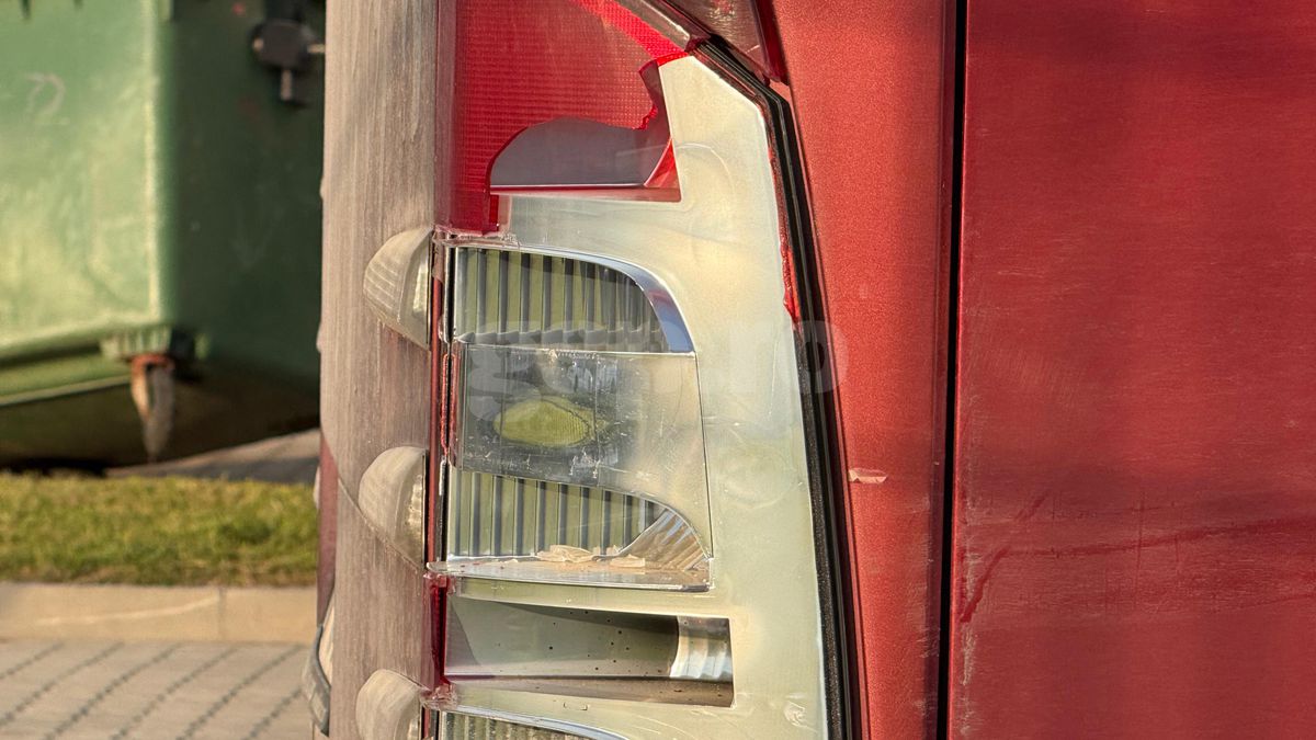 Universitatea Craiova - CFR Cluj a început din parcare! Autocarele celor două formații s-au „șters” ușor