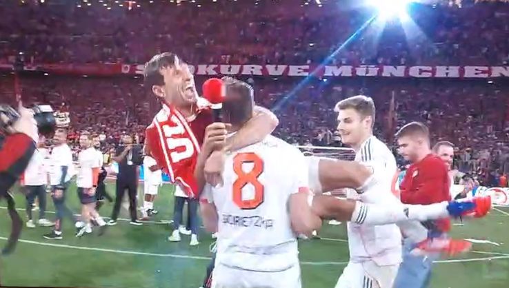 Sărbătoare la al 34-lea titlu câștigat de Bayern, cu Thomas Muller eroul serii de pe Allianz Arena