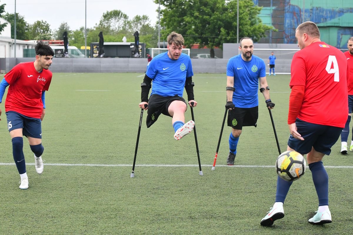 FCSB - actiune persoane handicap