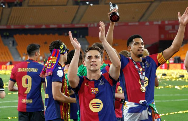 Rezerva Barcelonei cu o clauză de un miliard de euro, ofertată din toate părțile: cluburile înscrise în cursa pentru a-i obține semnătura