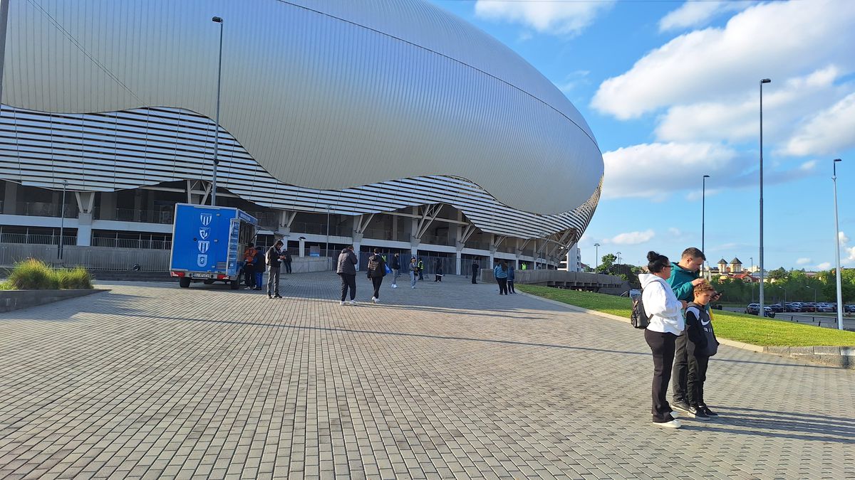 Înainte de Craiova - CFR, 10 mai 2025