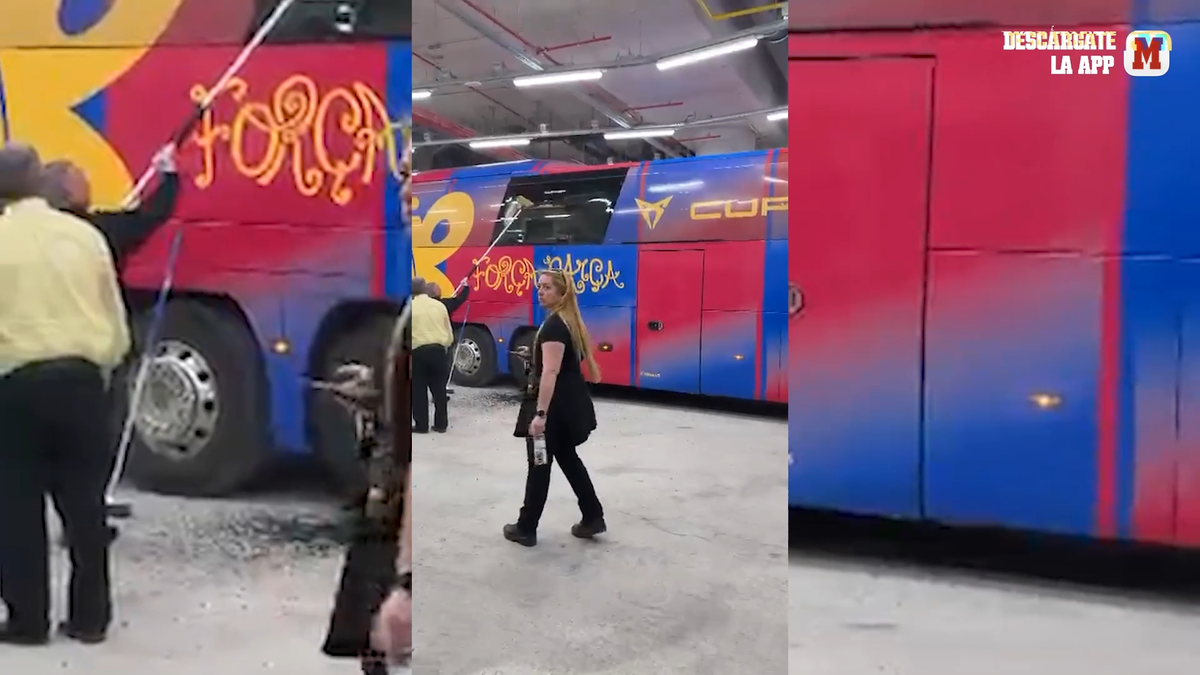 Fanii Barcelonei au aruncat cu obiecte în autocarul propriei echipe