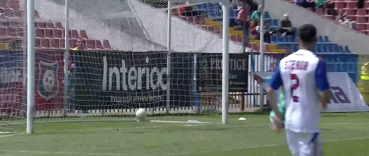 Gol magnific reușit de Adi Popa, Bihor - Steaua