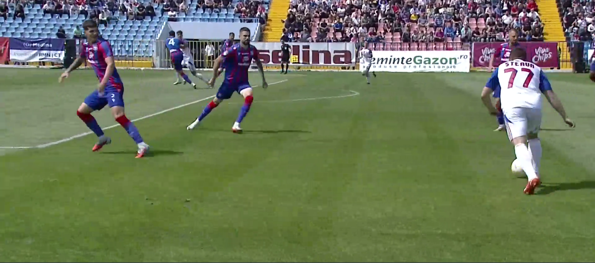 Gol magnific reușit de Adi Popa, Bihor - Steaua