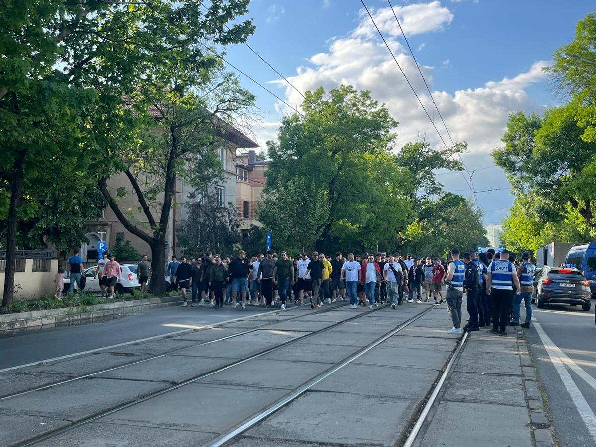 PCH și Sud au rămas la porți cu FC Argeș » „Cadou” otrăvit pentru Nicolescu în ziua în care a împlinit 50 de ani + gestul din arenă aplaudat de ultrașii din stradă
