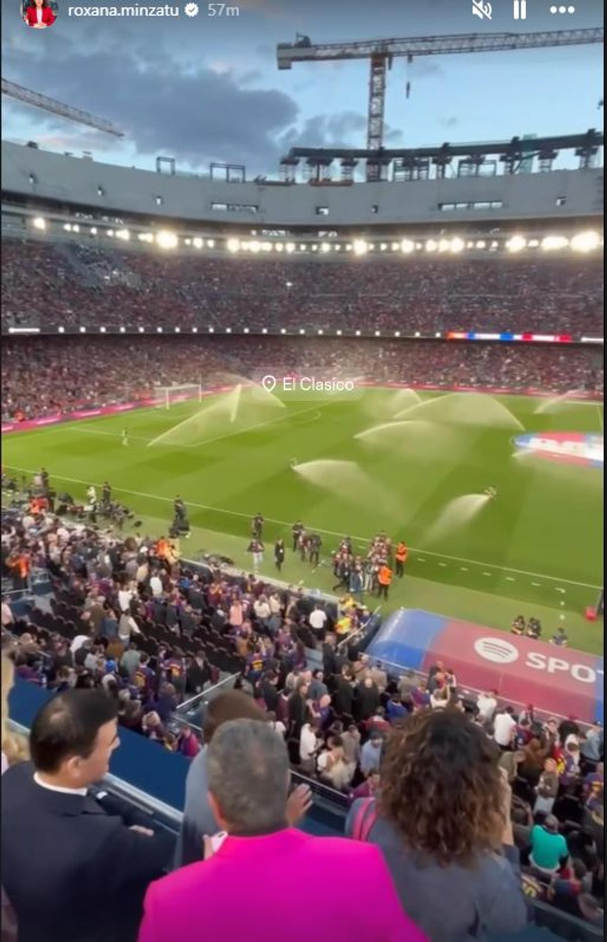 O româncă, invitată de onoare în loja VIP a lui Laporta la Barcelona - Real » A stat lângă șeful catalanilor