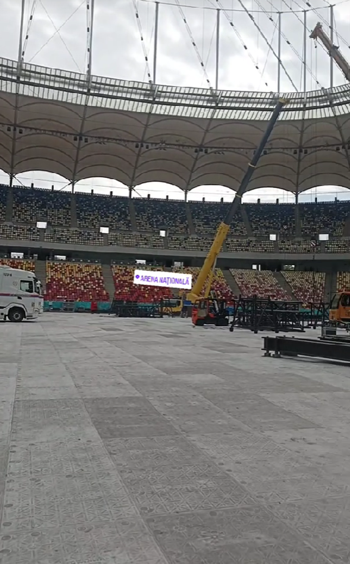 Cum arată Arena Națională înainte de concertul Metallica » Stadionul a devenit „zonă de festival”, iar fotbalul a fost mutat din Capitală