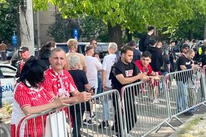 Echipe de start la Dinamo - FC Argeș » „Câinii” pregătesc un protest de amploare + imagini de la „Arcul de Triumf”