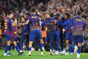 „Una campioană, cealaltă în ruine” » Cele mai tari titluri din Spania, după Barcelona - Real Madrid