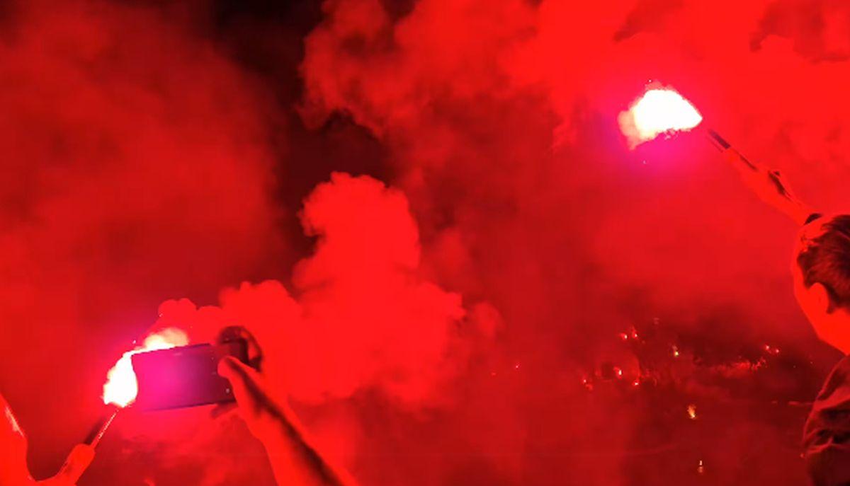 Sărbătoare alb-violet » Au „aprins” malurile Begăi după revenirea lui Poli Timișoara în Liga 2