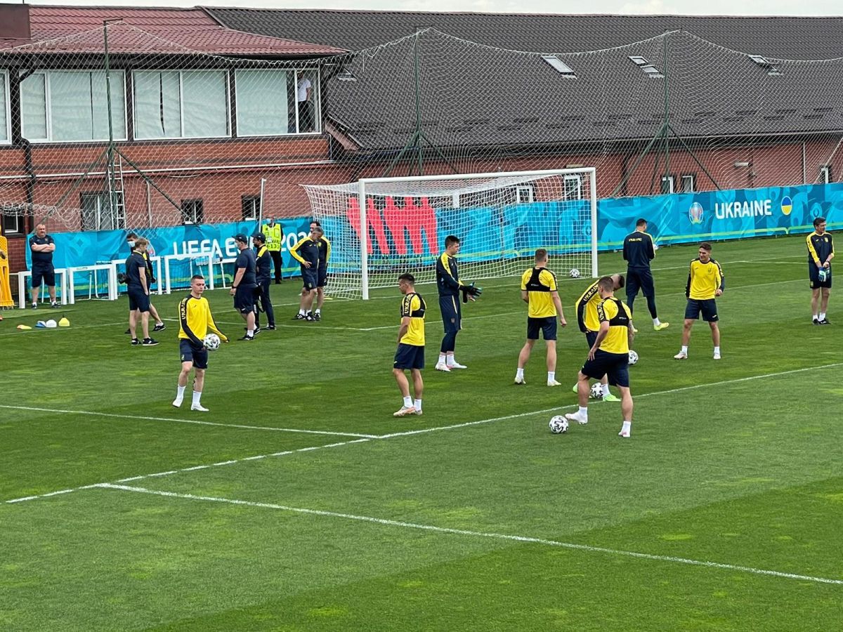 „Naționala” Ucrainei, un nou antrenament pe stadionul din Voluntari » Ce a făcut marele Shevchenko