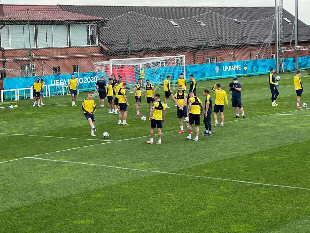 „Naționala” Ucrainei, un nou antrenament pe stadionul din Voluntari » Ce a făcut marele Shevchenko