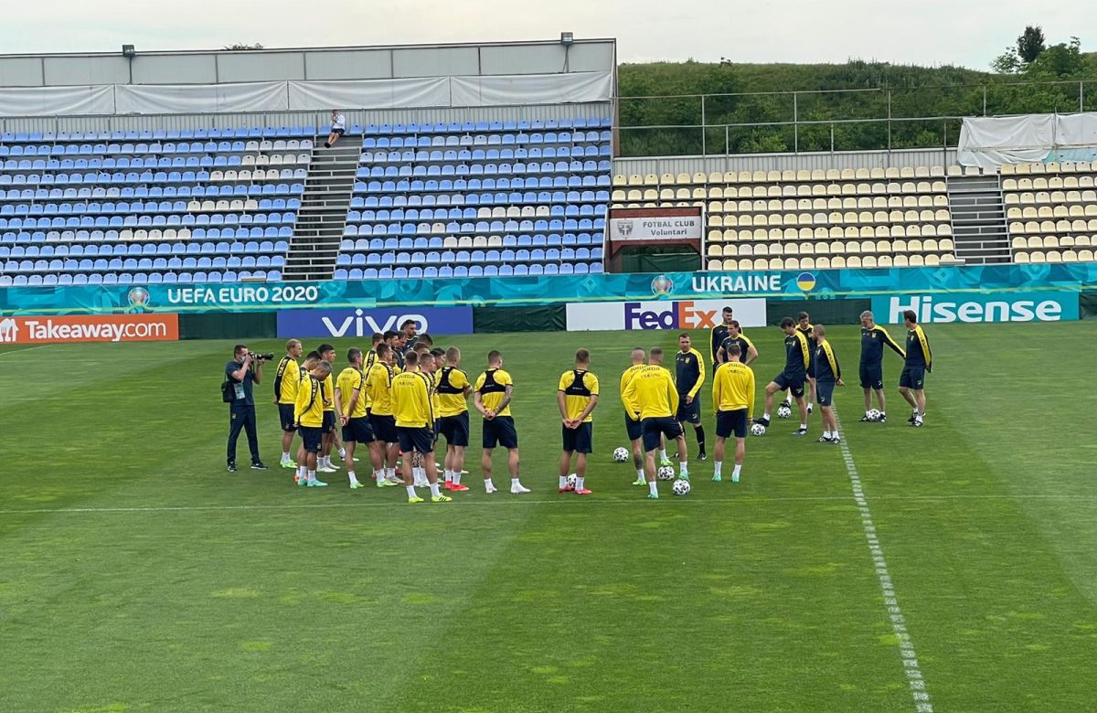 „Naționala” Ucrainei, un nou antrenament pe stadionul din Voluntari » Ce a făcut marele Shevchenko