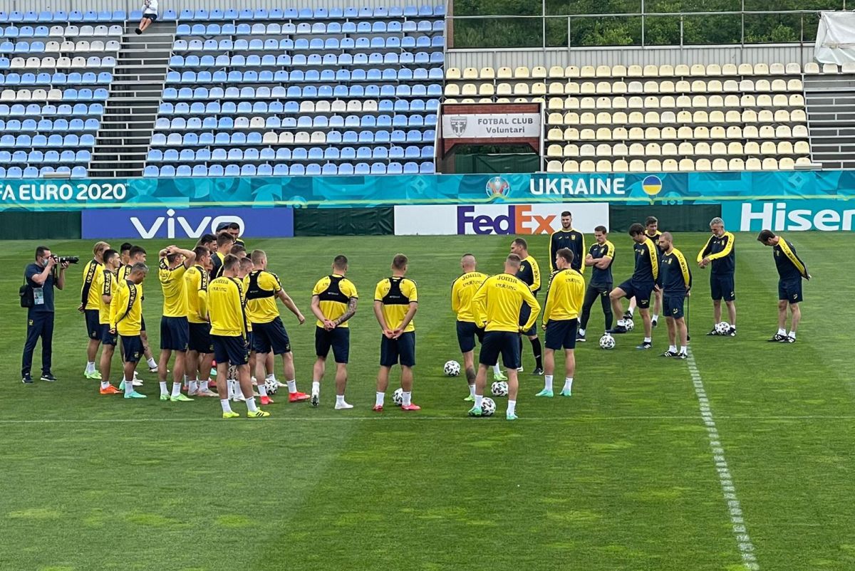 „Naționala” Ucrainei, un nou antrenament pe stadionul din Voluntari » Ce a făcut marele Shevchenko