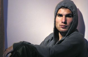 Cocaină, depresie și dezintoxicare cu George Best! Adrian Mutu, dezvăluiri explozive în cartea lansată astăzi: „Aș vrea să ies pe stradă și să urlu”