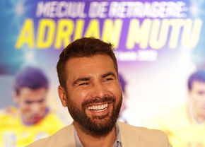 Încleștarea legendelor » Hagi și Adrian Ilie versus Makelele și Cannavaro la meciul de retragere al lui Adrian Mutu!