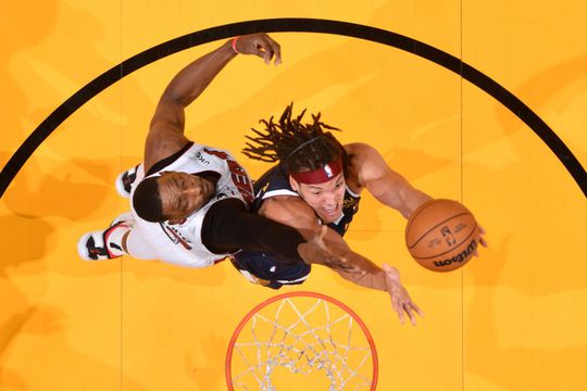 Denver Nuggets câștigă din nou pe terenul lui Miami Heat, 108-95, și conduce cu 3-1 în finala NBA înainte de revenirea în Colorado. Foto: NBA
