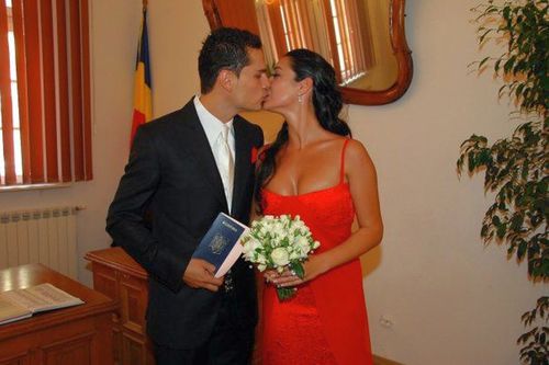 Vlad Munteanu și soția acestuia, Andreea