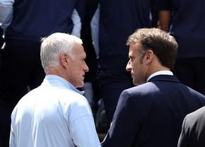 Francezii au răbufnit » Transmisiunea amicalului cu Canada a întârziat 10 minute din cauza lui Emmanuel Macron