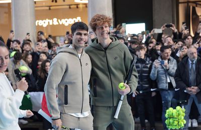 Carlos Alcaraz salută revenirea lui Jannik Sinner în circuit: „Sunt foarte fericit, sper să ne întâlnim în finală”