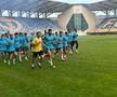 Atmosfera la primul antrenament al lui Topal la Petrolul/ foto: Andrei Petrescu (GSP)