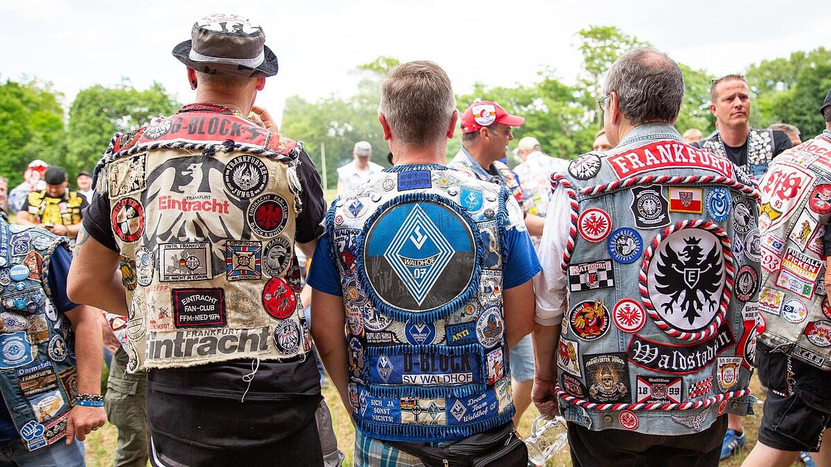 Fanii echipelor germane s-au adunat la Wurzburg la festivalul Kutten-Trefen