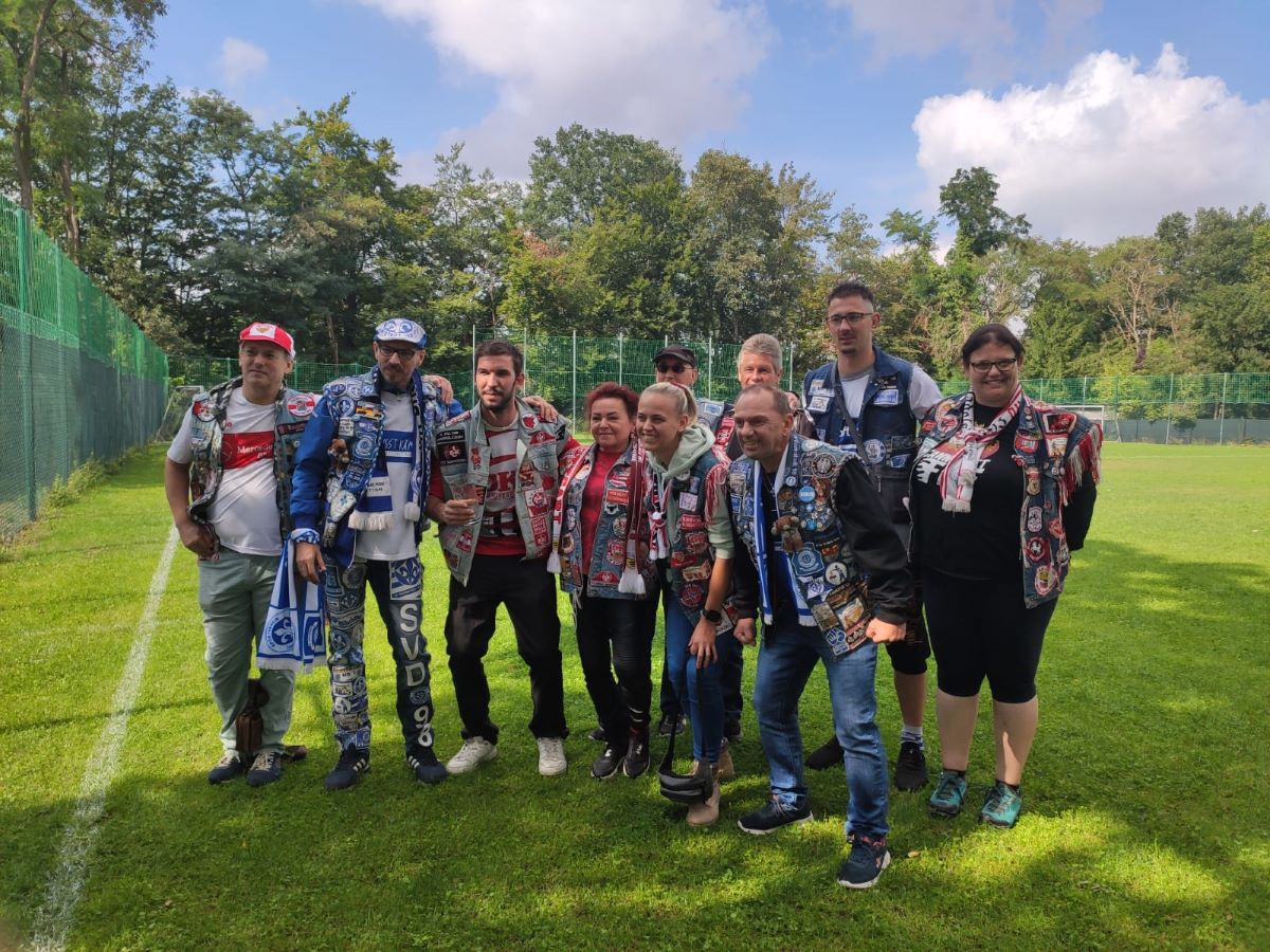 Supershow al suporterilor nemți din fan cluburi chiar în orașul unde stă naționala României! Tabloidul Bild a ales astăzi poza zilei de la festivalul unic în Germania