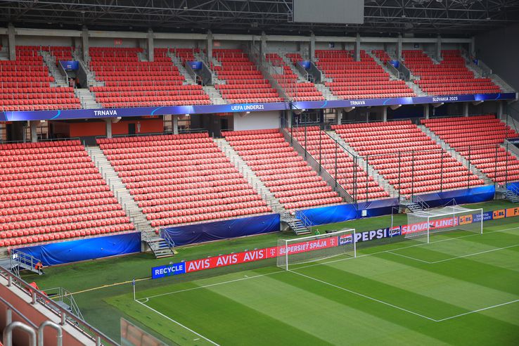 City Arena: Stadionul Antona Malatinského din Trnava FOTO: Ionuţ Iordache (GSP)