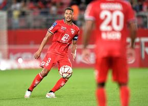 Șoc în Franța » Un fost fotbalist a fost găsit înjunghiat în propria locuință: tentativă de suicid?
