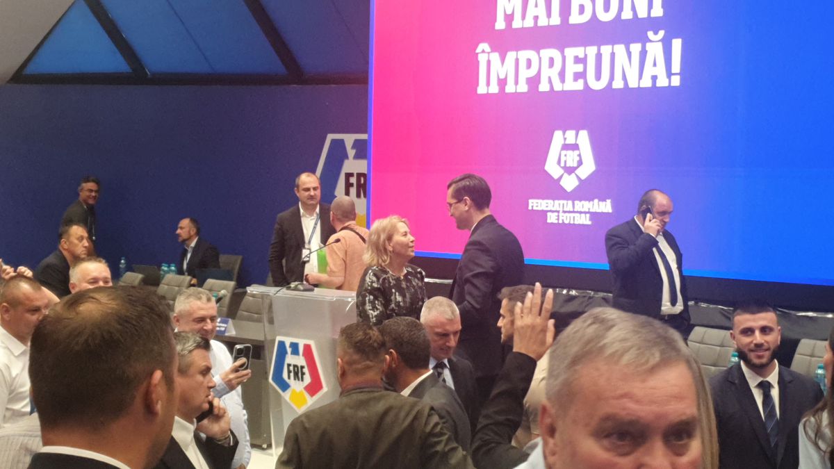 Răzvan Burleanu la Adunarea Generală a FRF din 10 iunie