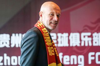 Mauro Pederzoli a ajuns la București pentru a-și lua postul în primire la Rapid