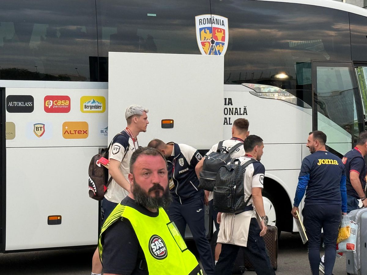 Autocarul României a ajuns la Arenă, înainte de meciul cu Cipru