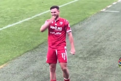 Video trivial cu Dennis Politic după ce a semnat cu FCSB